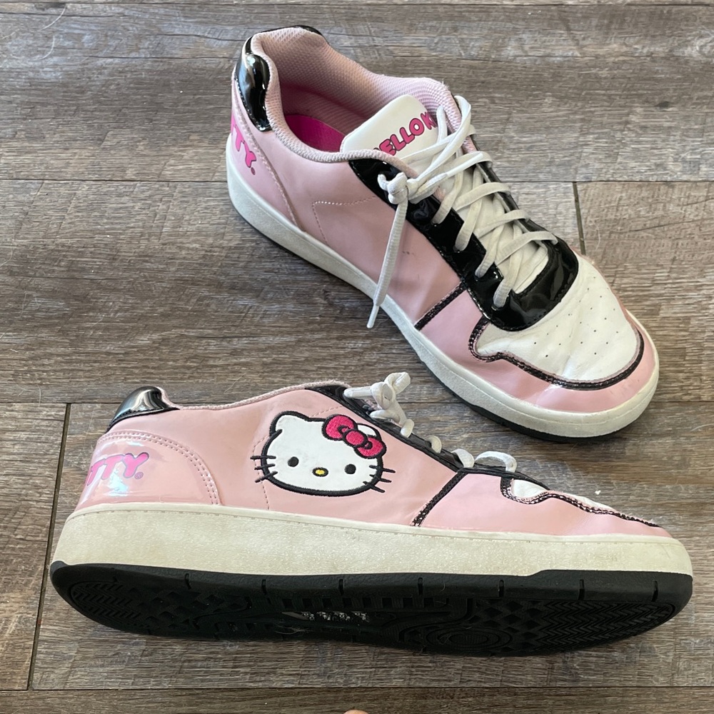 Hello Kitty by Sanrio Women’s Low Top Sneakers